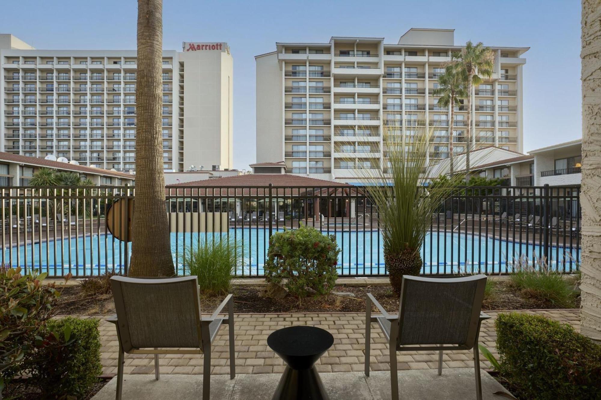 Hotel Marriott 4*