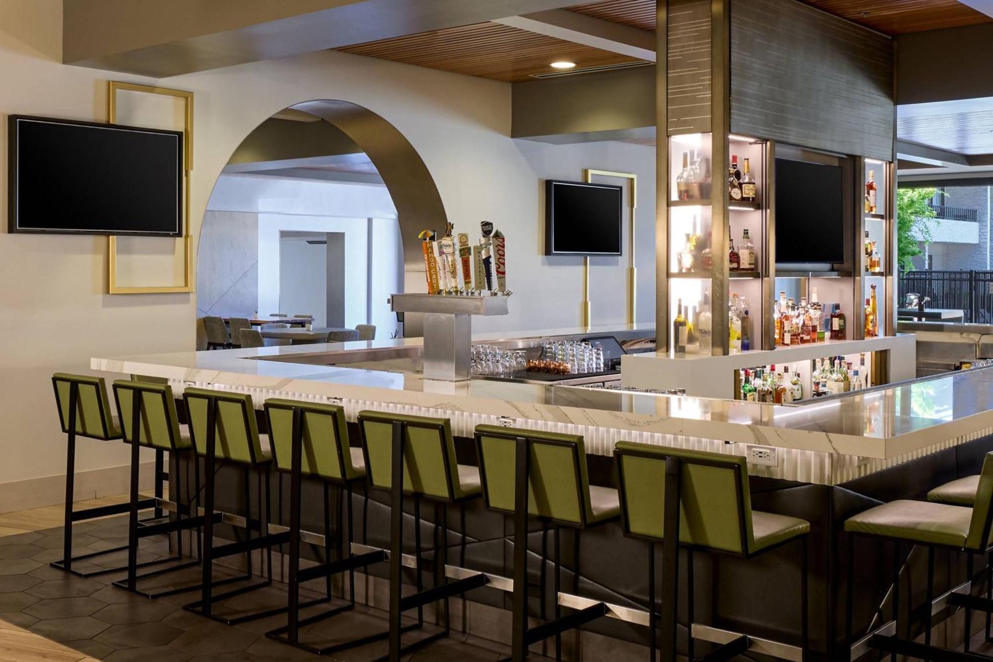 Hotel Marriott 4*